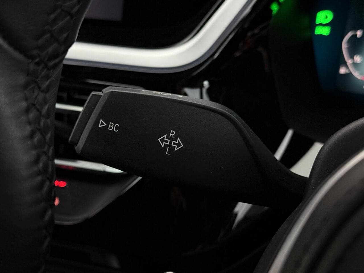 BMW Z4 thumbnail Misc Controls