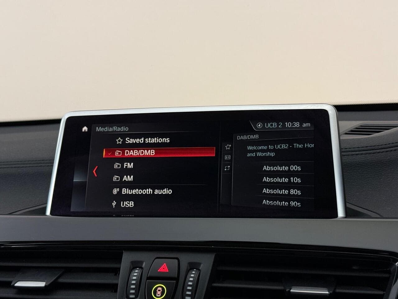 BMW X1 thumbnail Infotainment System