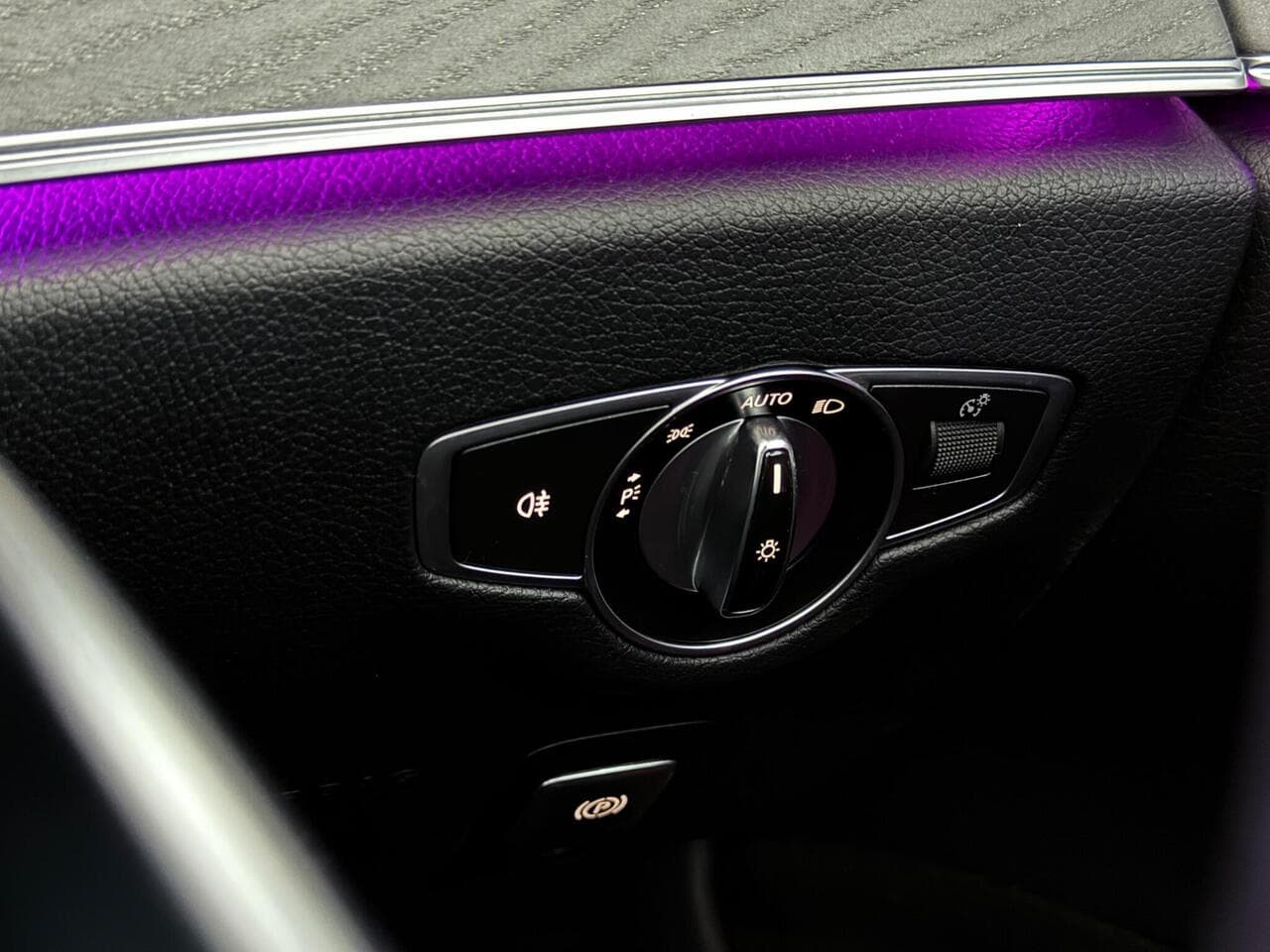 Mercedes-Benz CLS thumbnail Misc Controls