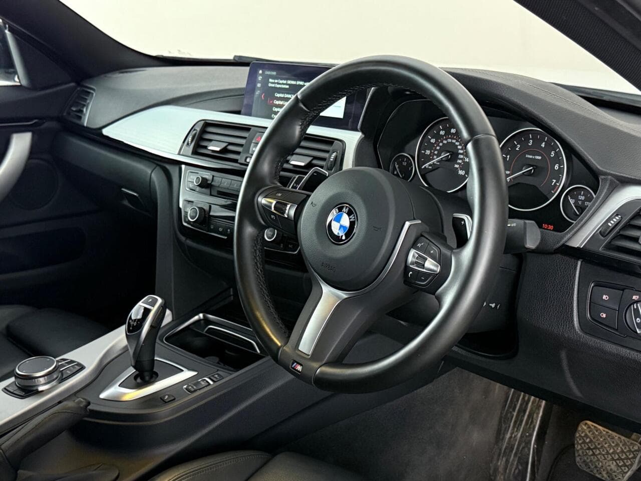 BMW 4 Series Gran Coupe thumbnail Steering Wheel