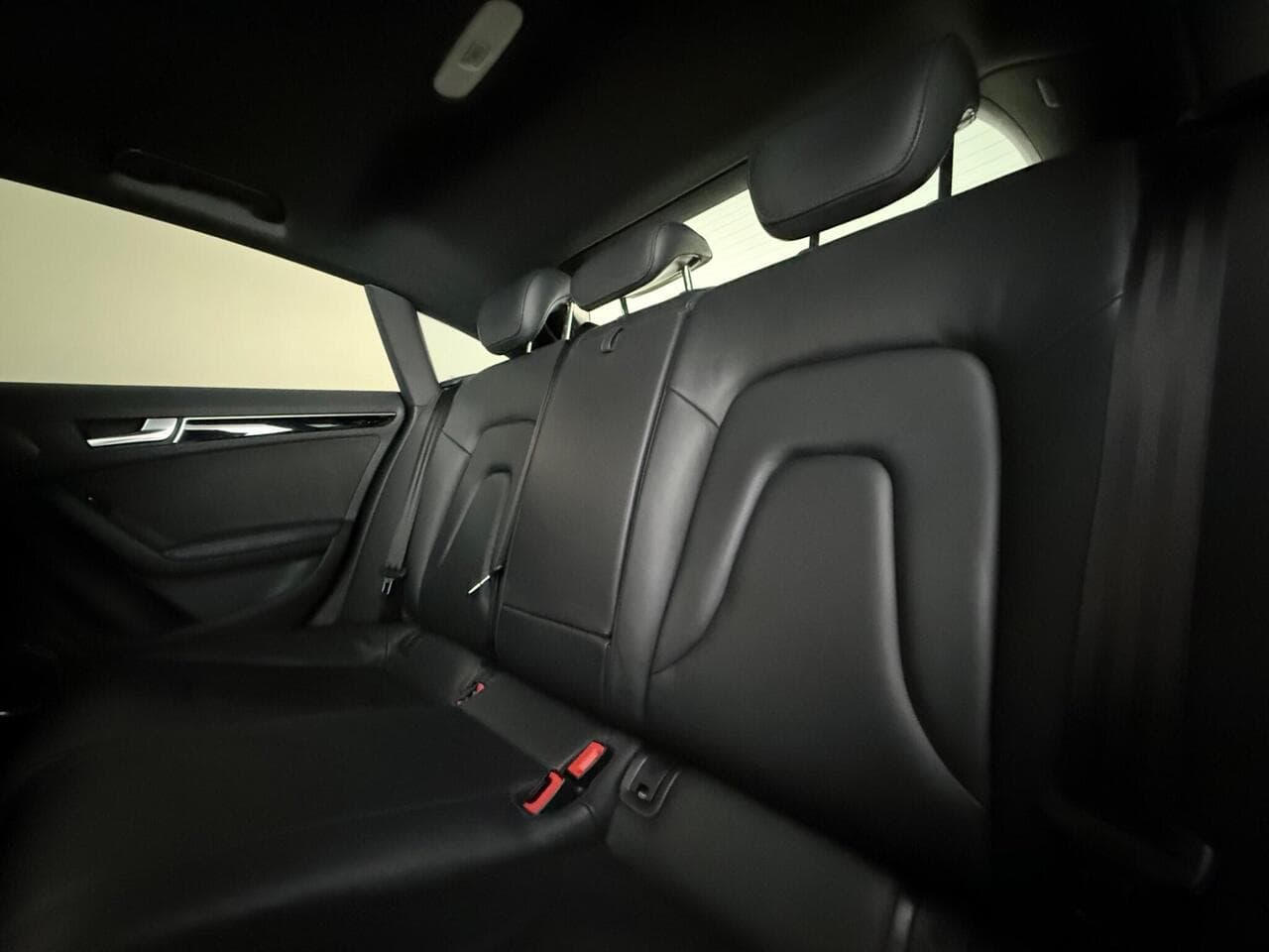 Audi A5 thumbnail Seats Rear