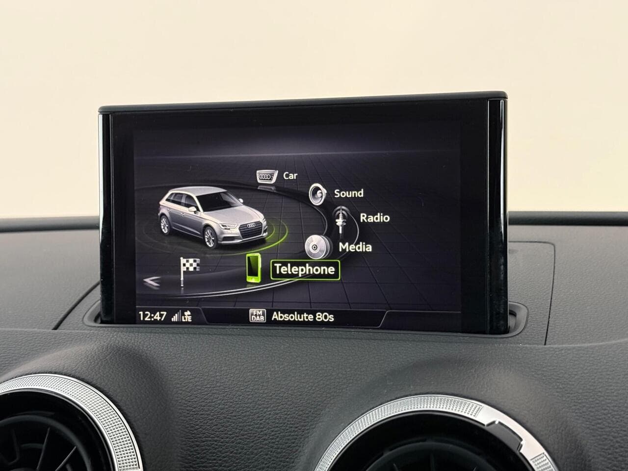 Audi A3 thumbnail Infotainment System