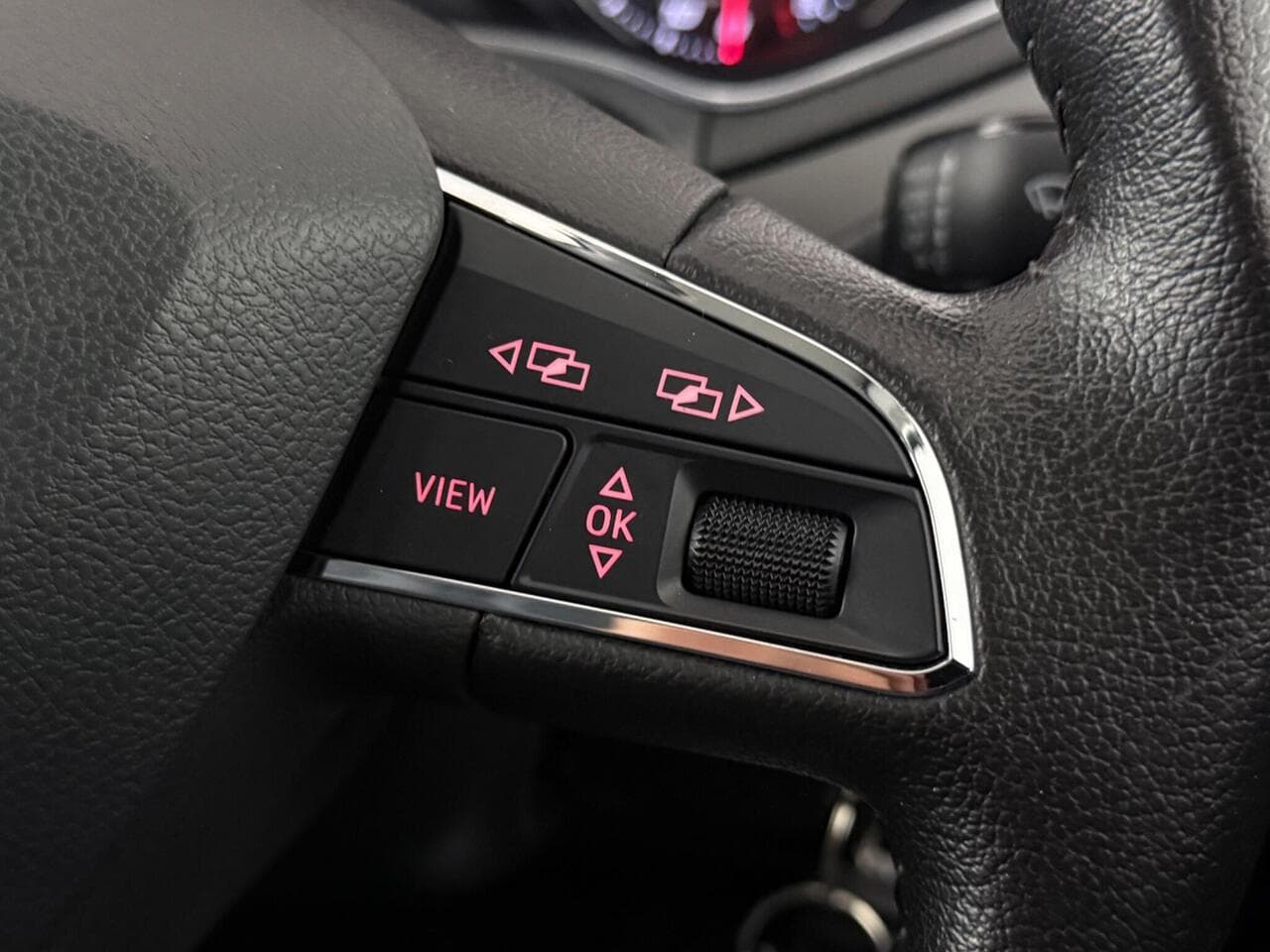 SEAT Ibiza thumbnail Misc Controls