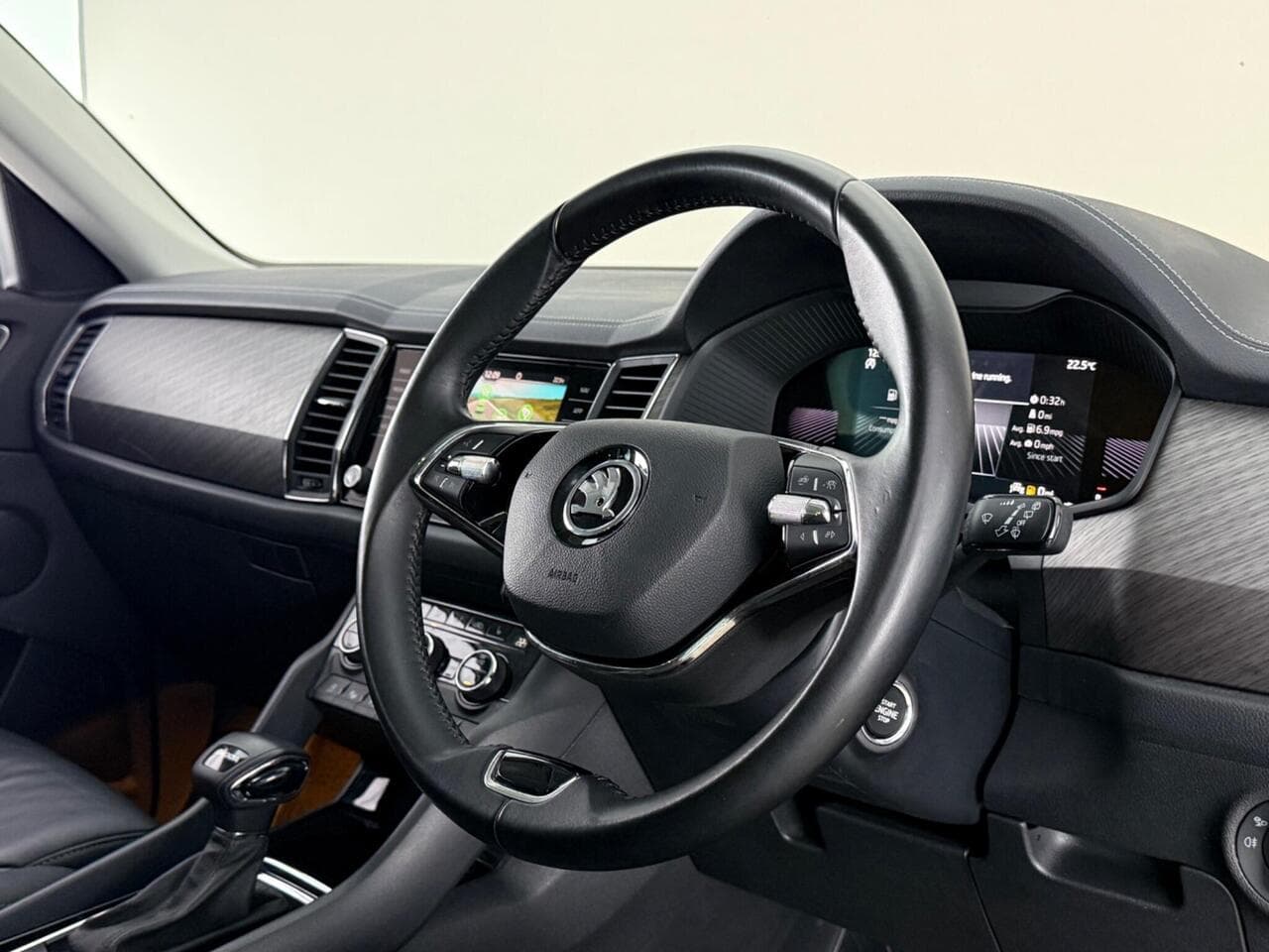 Skoda Kodiaq thumbnail Steering Wheel