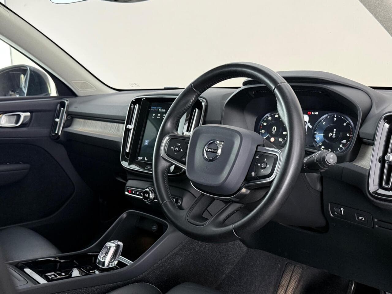 Volvo XC40 thumbnail Interior Front