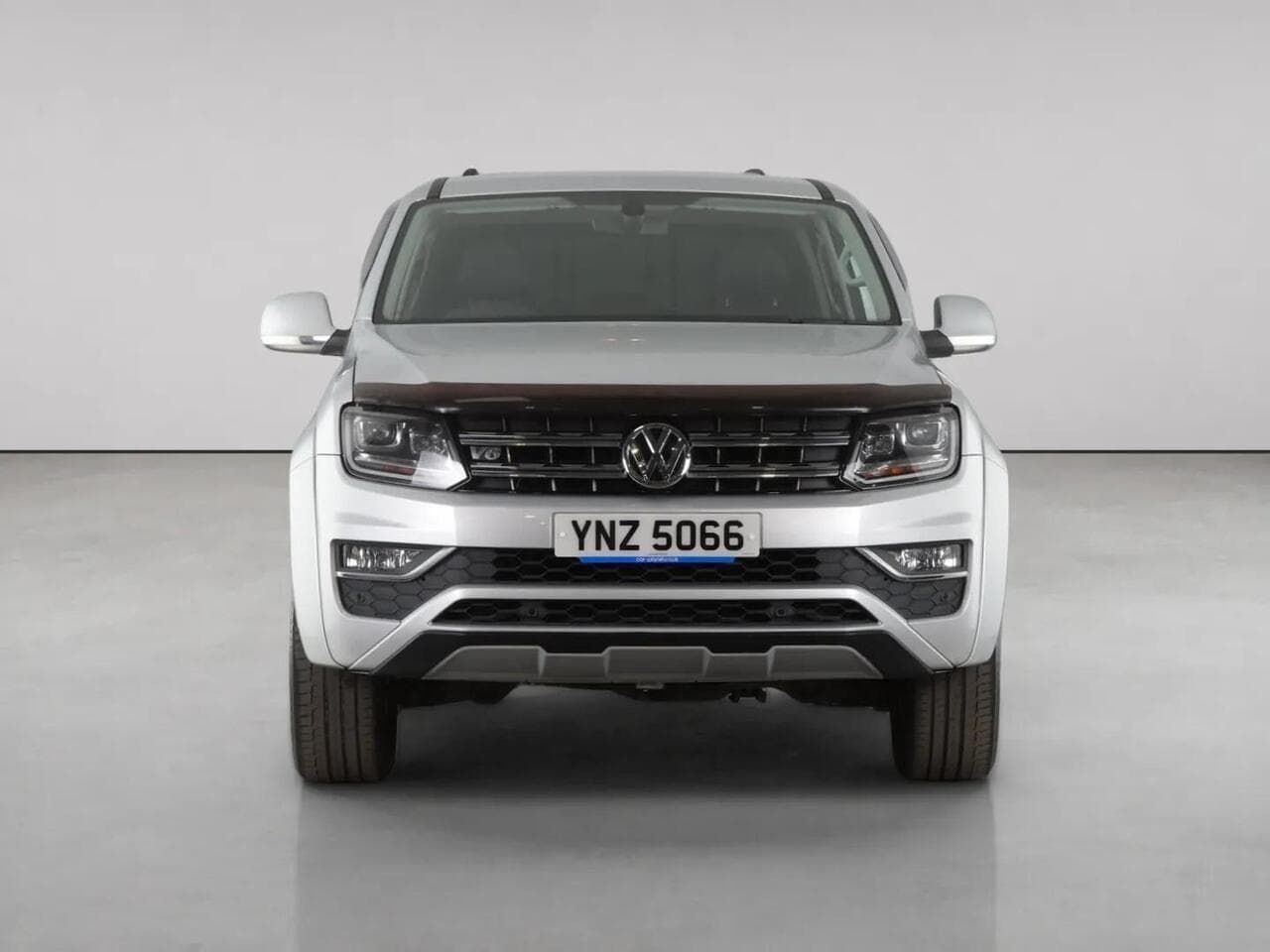 Volkswagen Amarok thumbnail Front