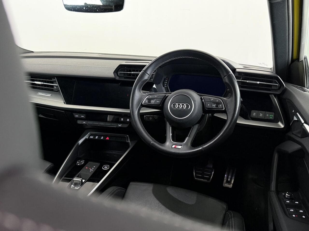 Audi A3 thumbnail Steering Wheel
