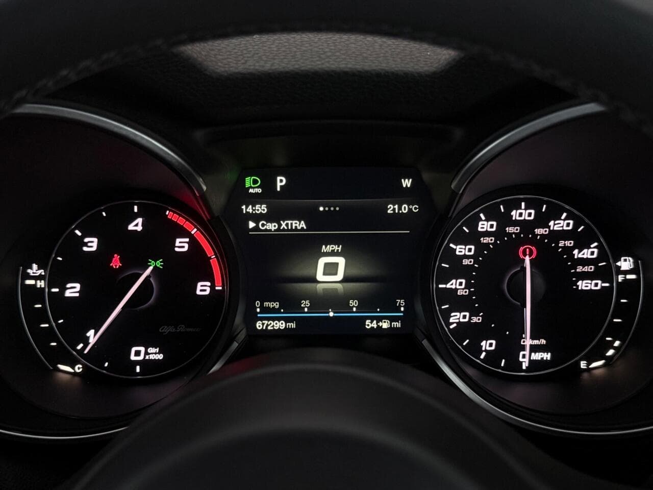 Alfa Romeo Stelvio thumbnail Driver Instruments