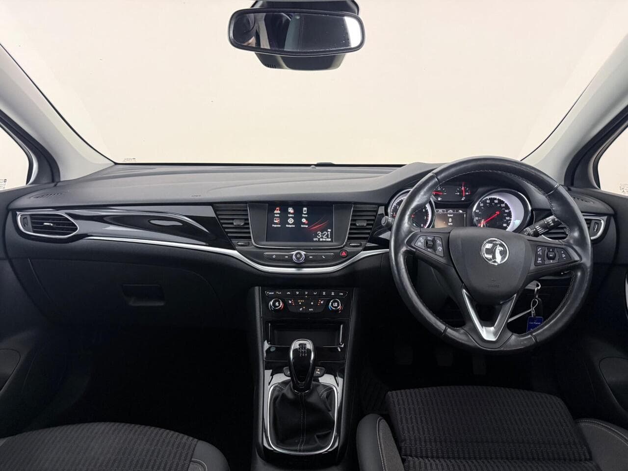 Vauxhall Astra thumbnail Interior Front