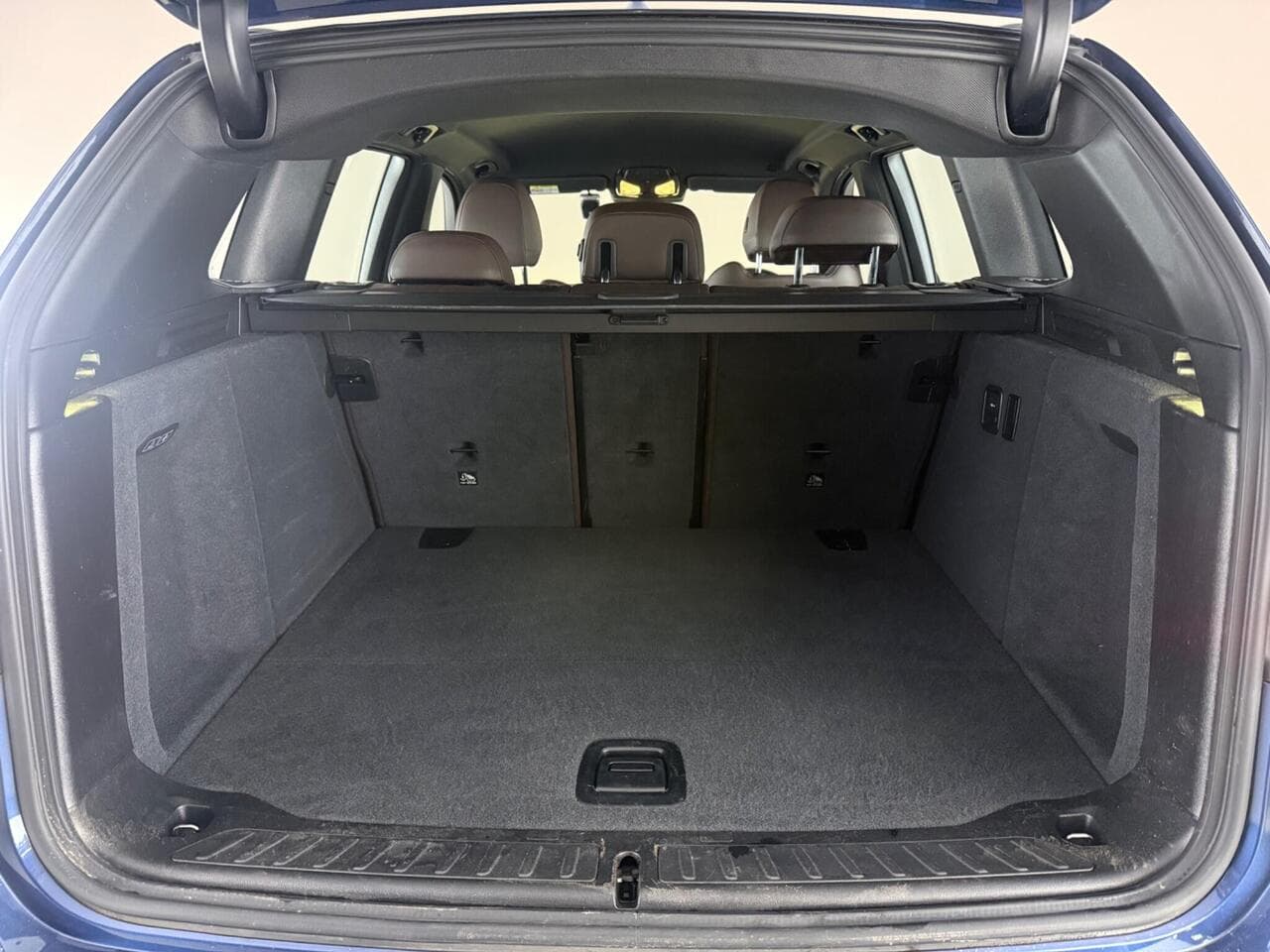 BMW X3 thumbnail Boot