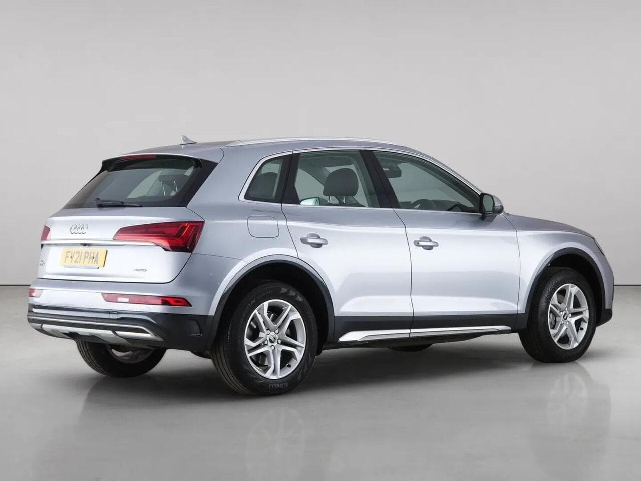 Audi Q5 thumbnail Rear Right