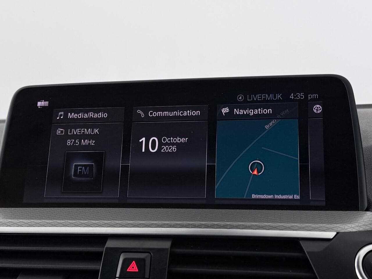 BMW X4 thumbnail Infotainment System