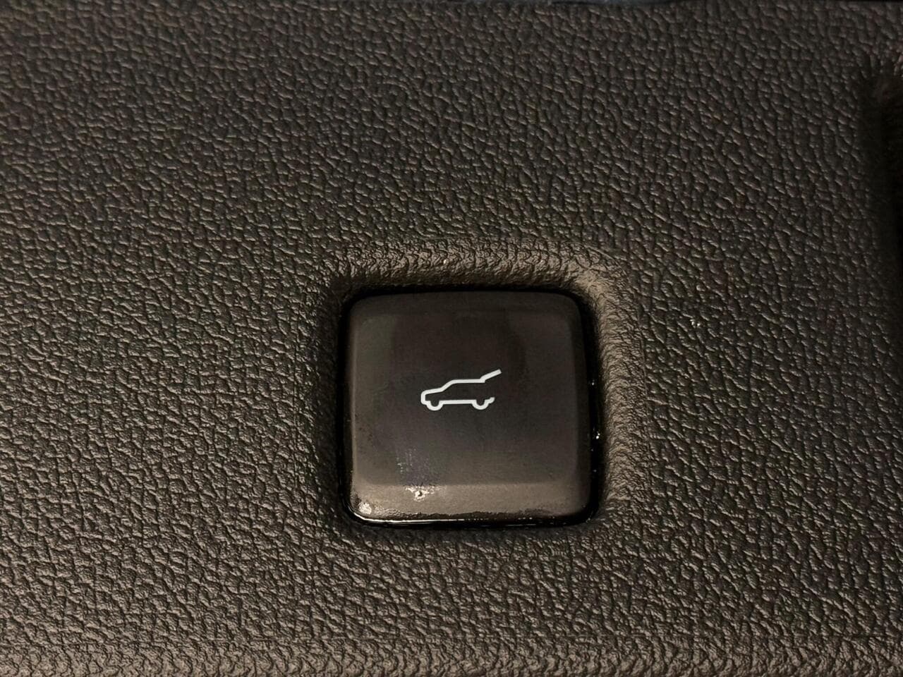 Ford Kuga thumbnail Misc Controls