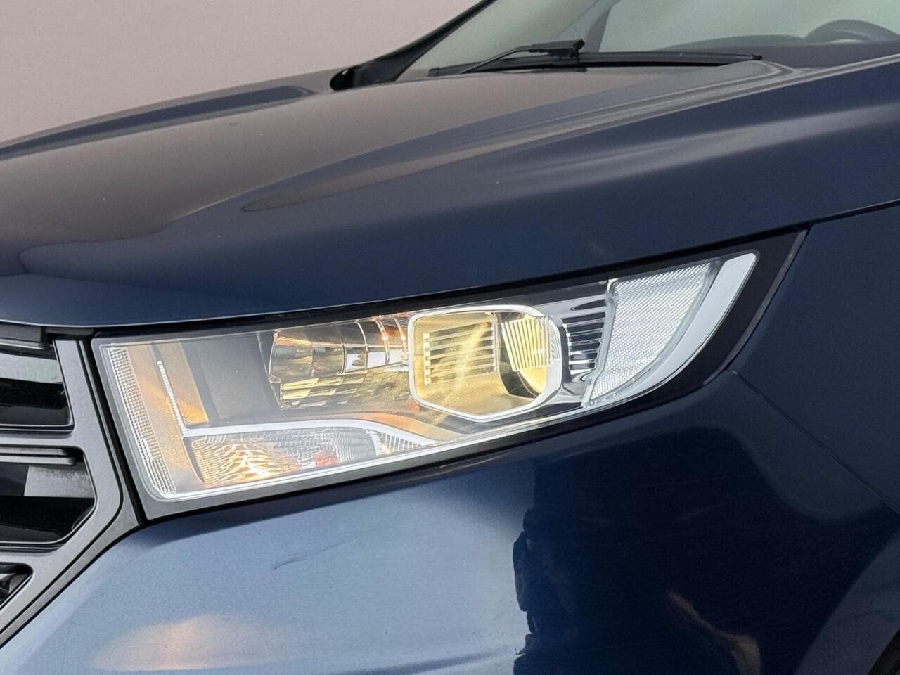 Ford Edge thumbnail Lights Front