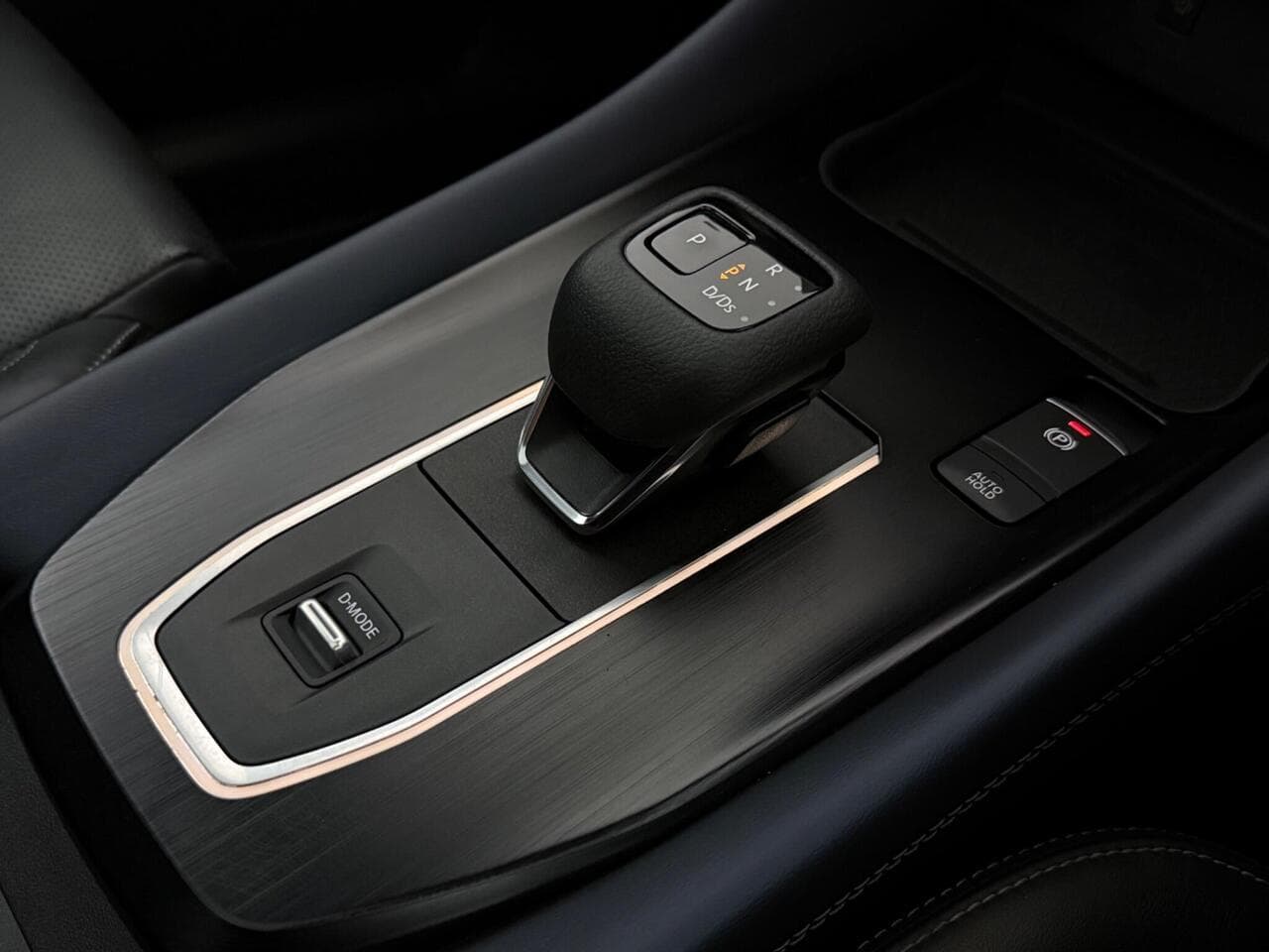 Nissan Qashqai thumbnail Misc Controls
