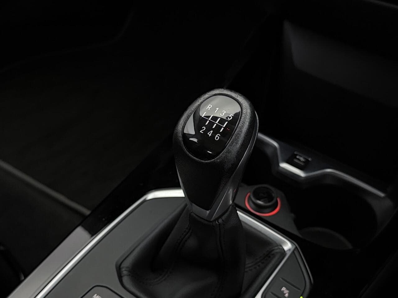 BMW 1 Series thumbnail Interior Front