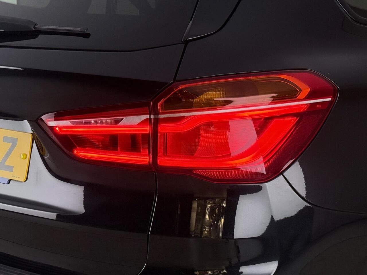 BMW X1 thumbnail Lights Rear