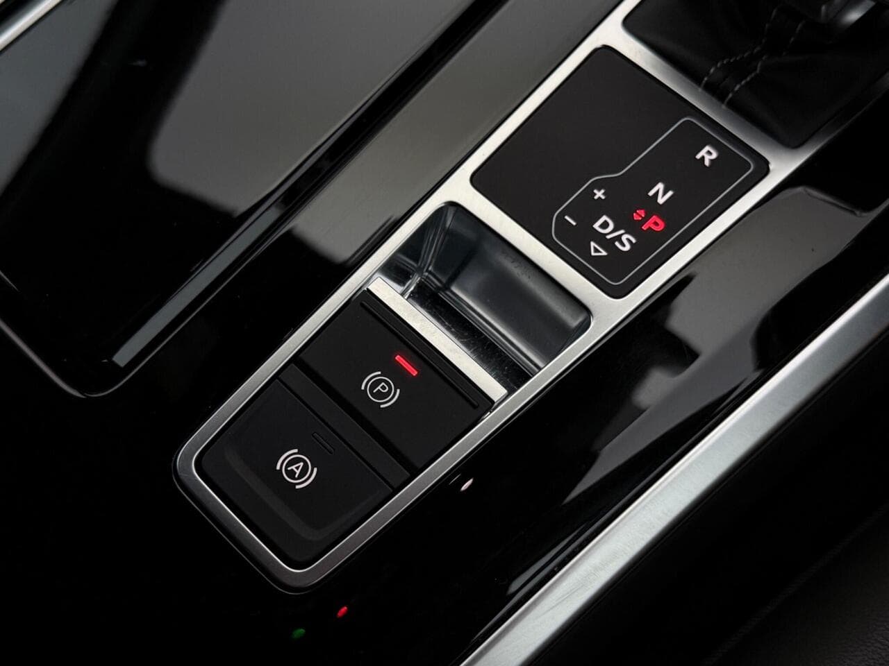 Audi A6 Avant thumbnail Misc Controls