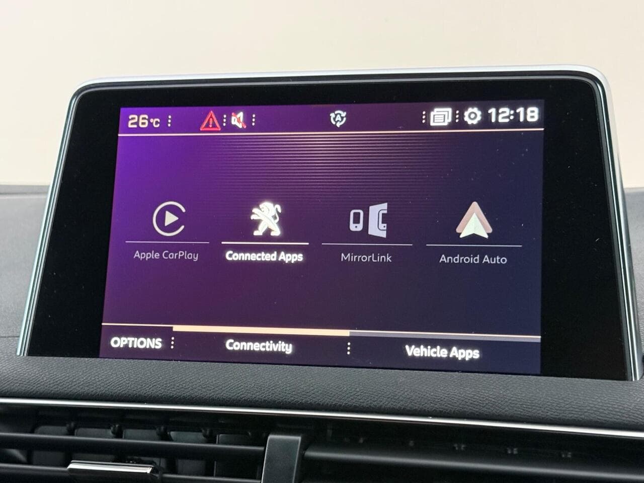 Peugeot 5008 thumbnail Infotainment System