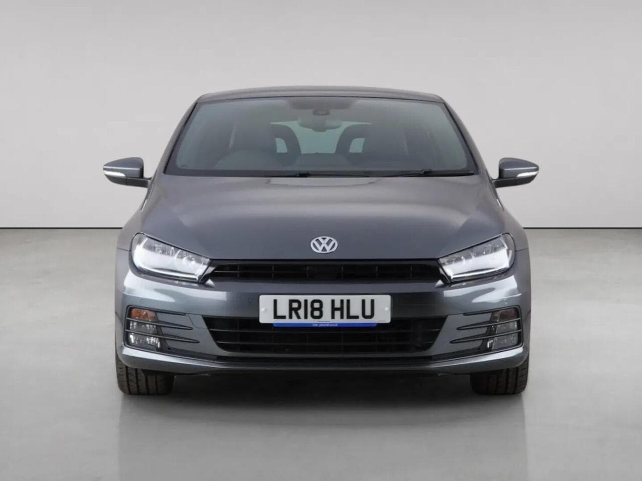 Volkswagen Scirocco thumbnail Front