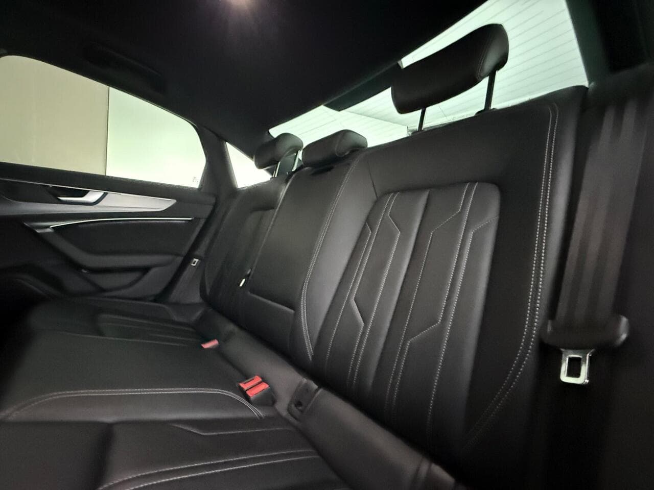 Audi A6 Saloon thumbnail Seats Rear
