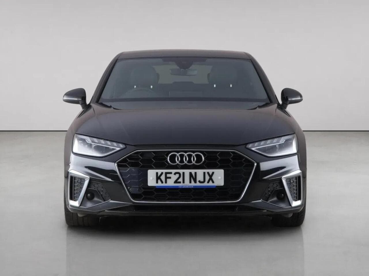Audi A4 thumbnail Front