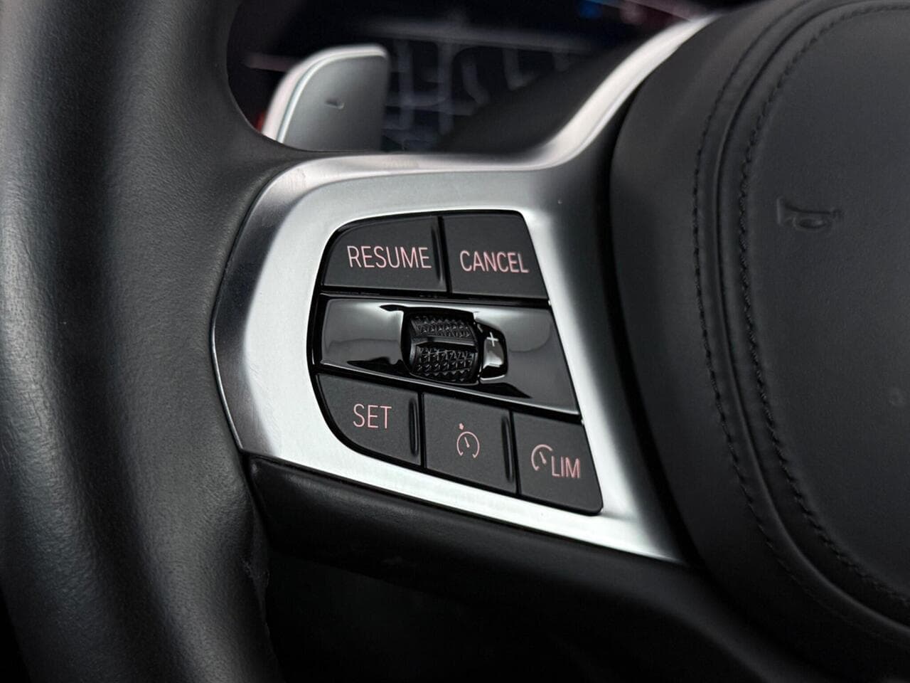 BMW 4 Series thumbnail Misc Controls