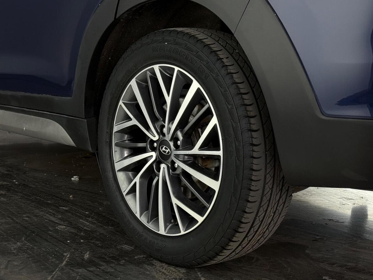 Hyundai TUCSON thumbnail Wheel