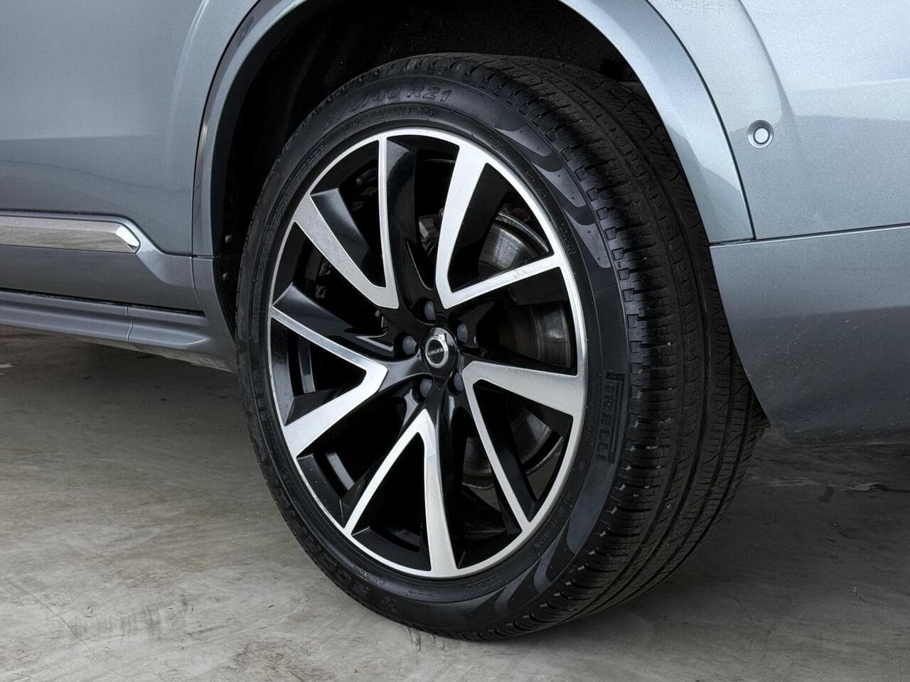 Volvo XC90 thumbnail Wheel