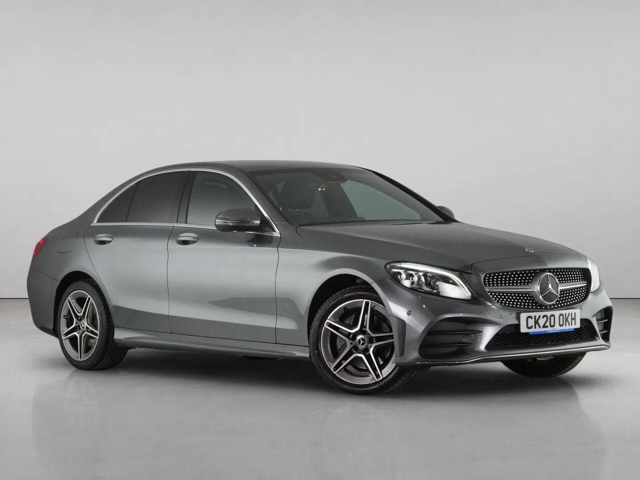 Mercedes-Benz C Class - Mercedes-Benz C Class 1.6 C200d AMG Line Saloon 4dr Diesel Manual Euro 6 (s/s) (160 ps)