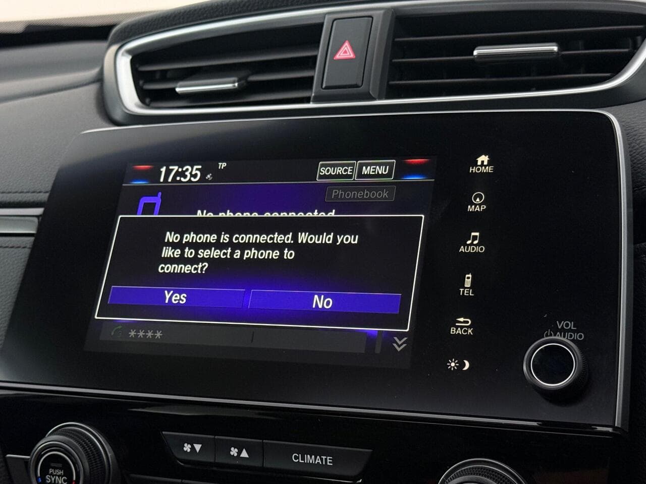 Honda CR-V thumbnail Infotainment System