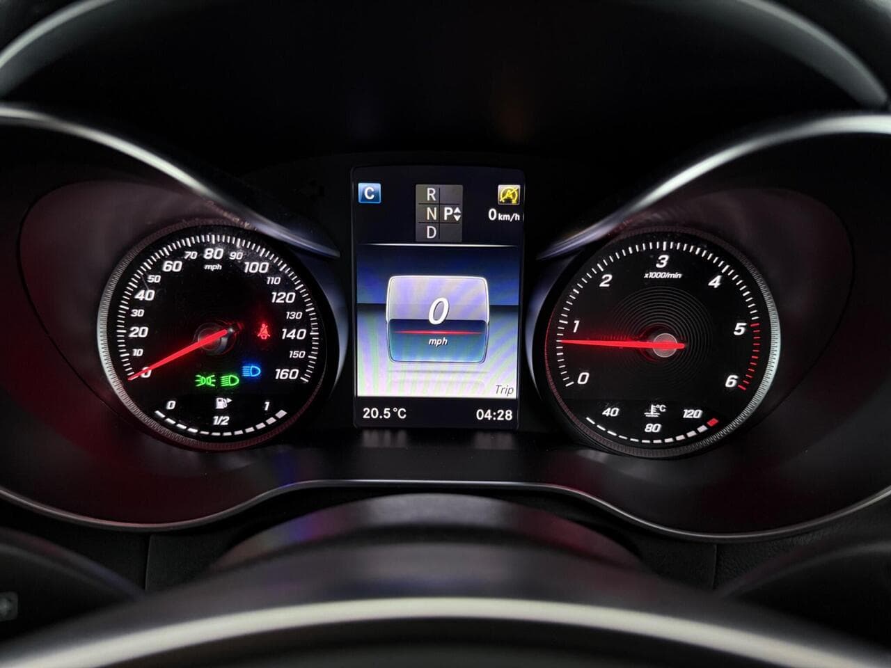 Mercedes-Benz GLC thumbnail Driver Instruments