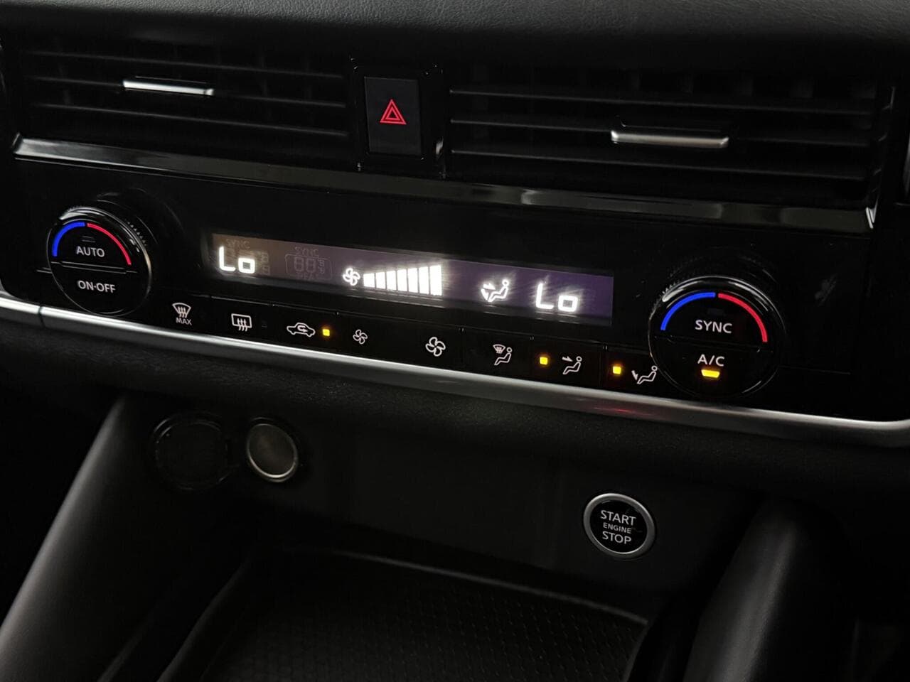 Nissan Qashqai thumbnail Misc Controls