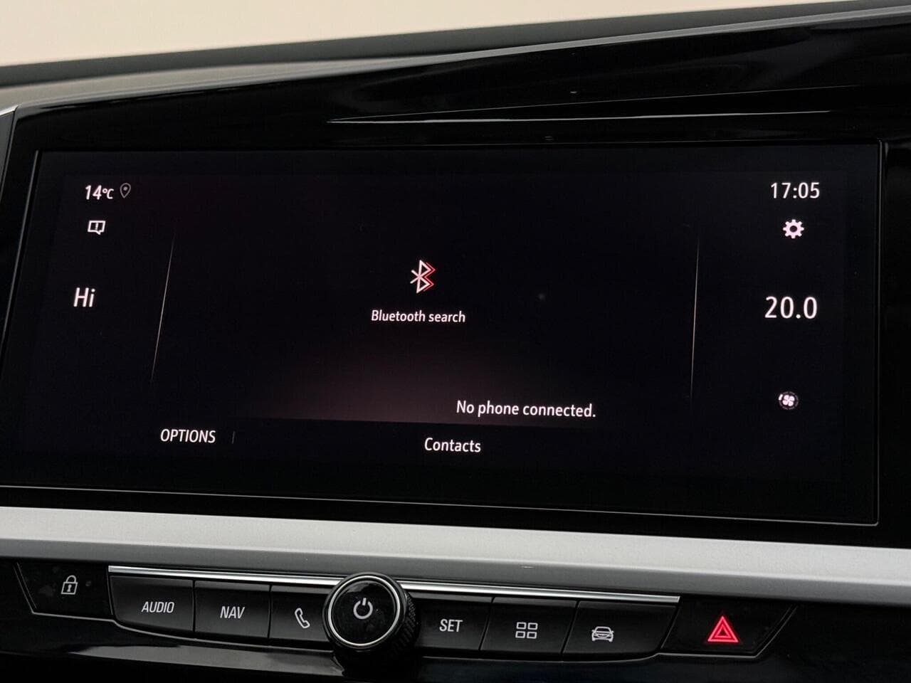 Vauxhall Grandland thumbnail Infotainment System