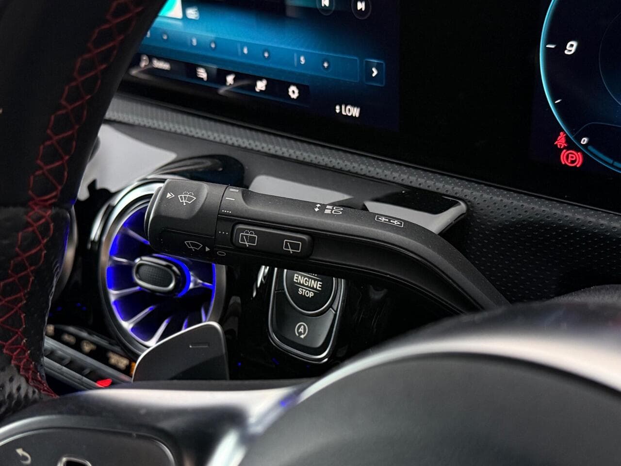 Mercedes-Benz A Class thumbnail Misc Controls