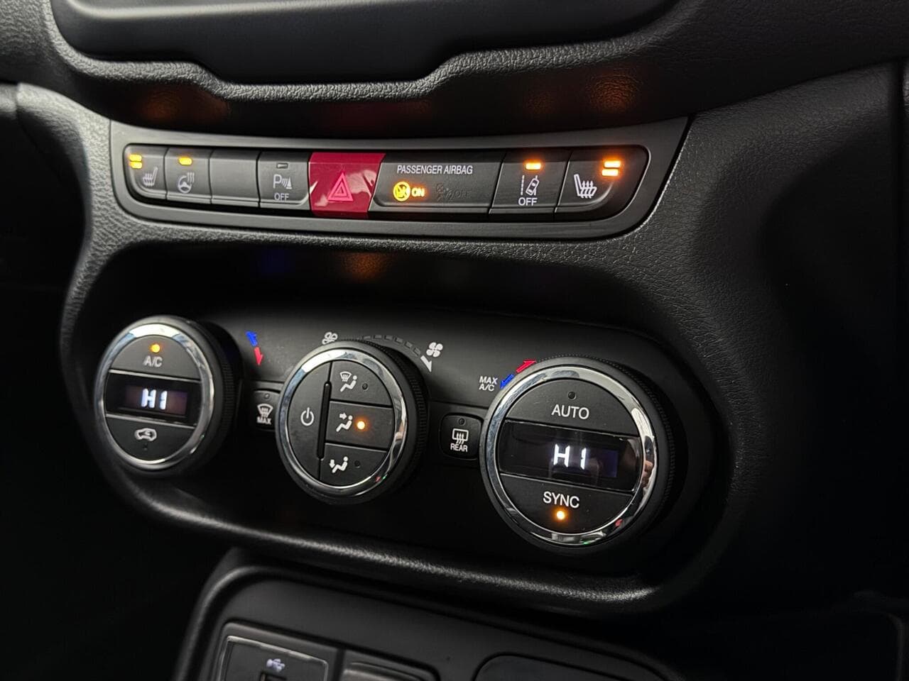 Jeep Renegade thumbnail Inconclusive