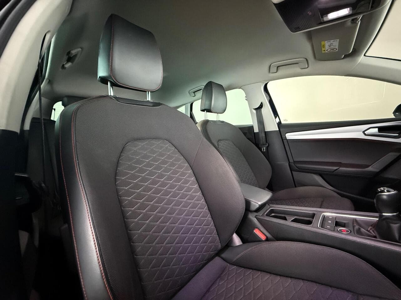 SEAT Leon thumbnail Seat Driver