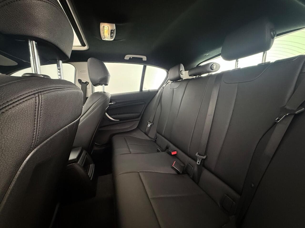 BMW 1 Series thumbnail Seats Rear