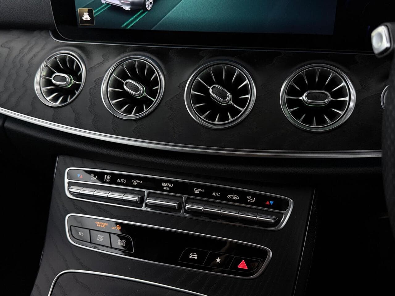 Mercedes-Benz E Class thumbnail Inconclusive