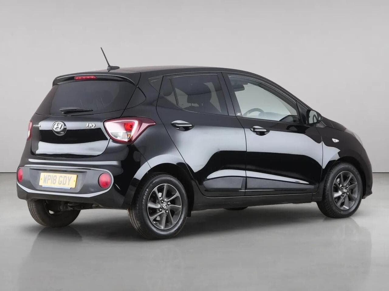 Hyundai i10 thumbnail Rear Right