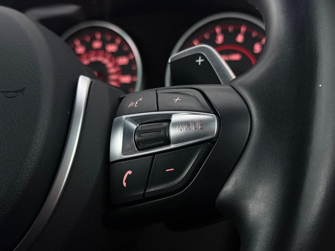 BMW 4 Series thumbnail Misc Controls