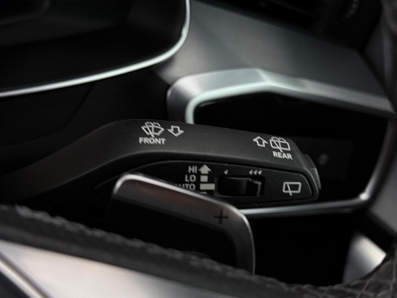 Audi A6 Avant thumbnail Misc Controls