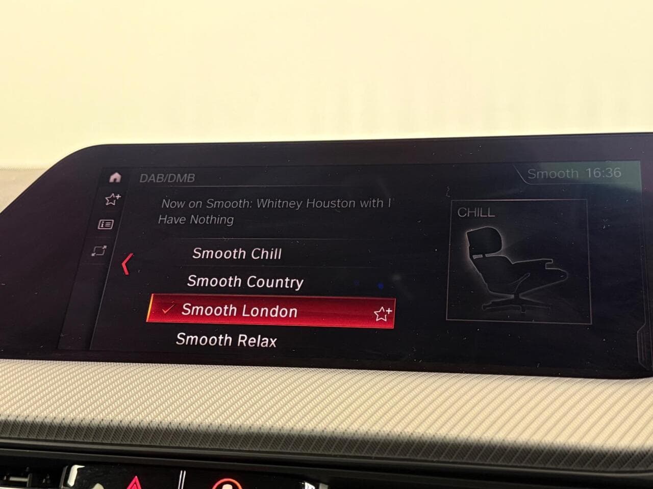 BMW 1 Series thumbnail Infotainment System