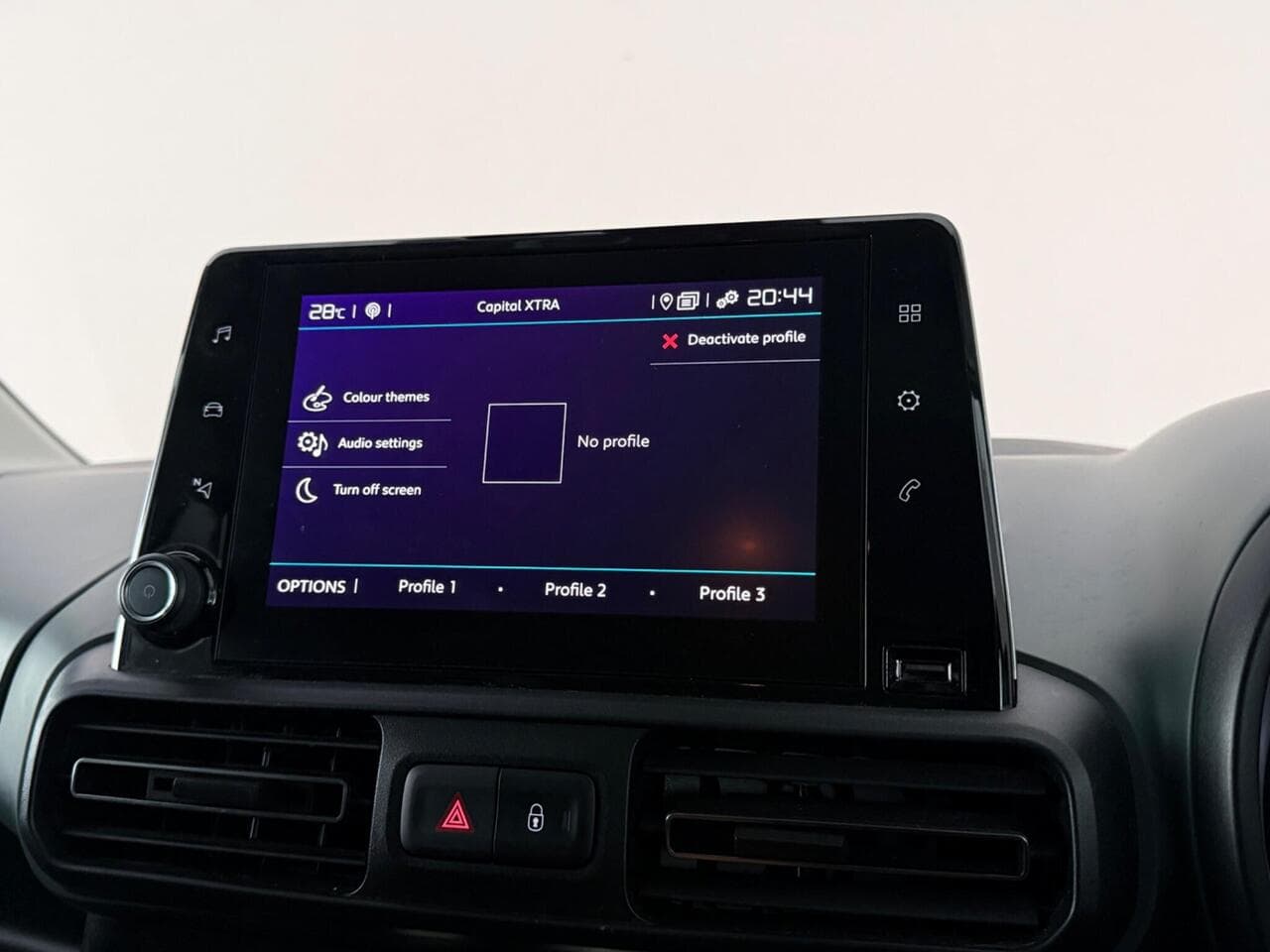 Citroen Berlingo thumbnail Infotainment System