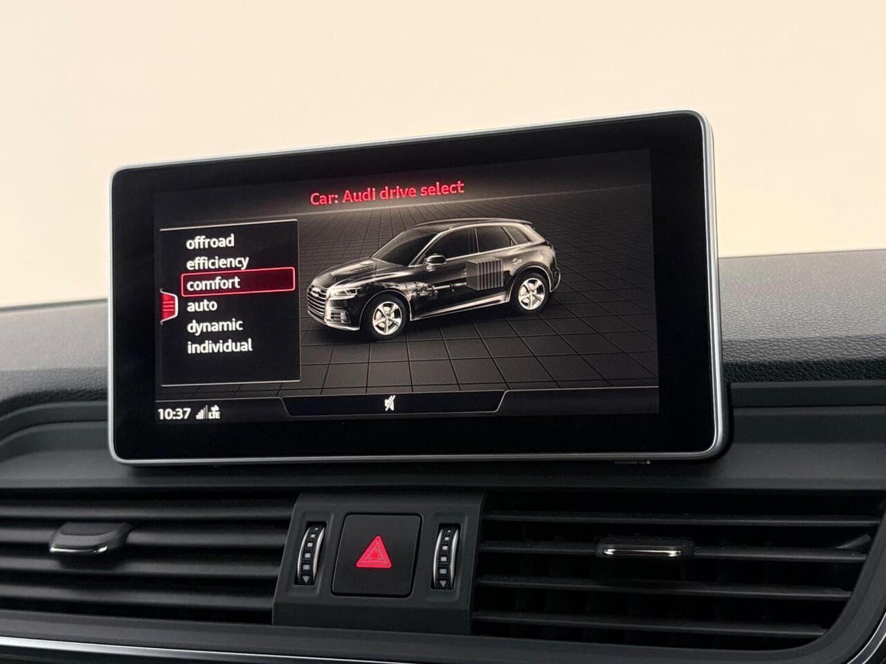 Audi Q5 thumbnail Infotainment System