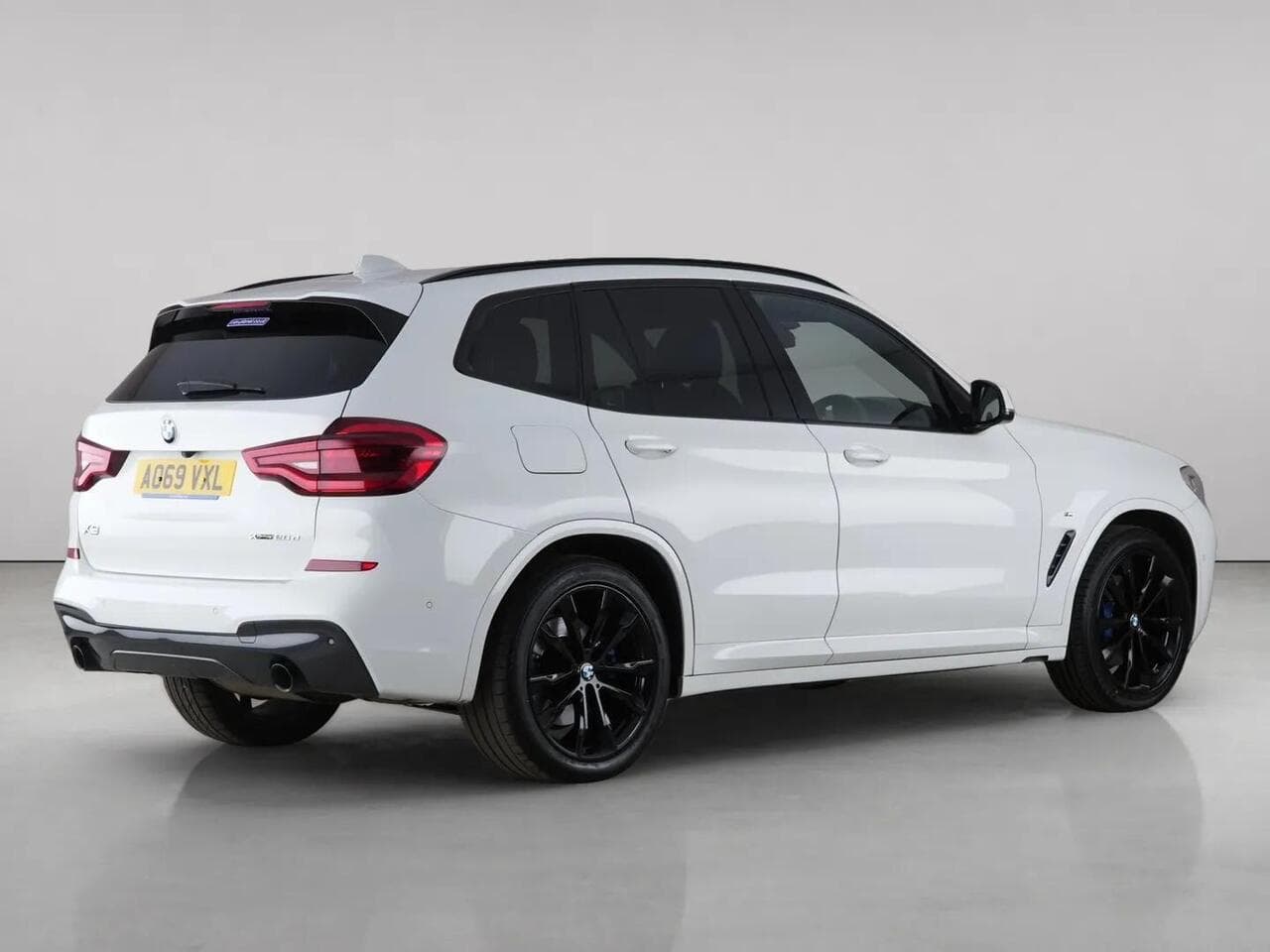 BMW X3 thumbnail Rear Right