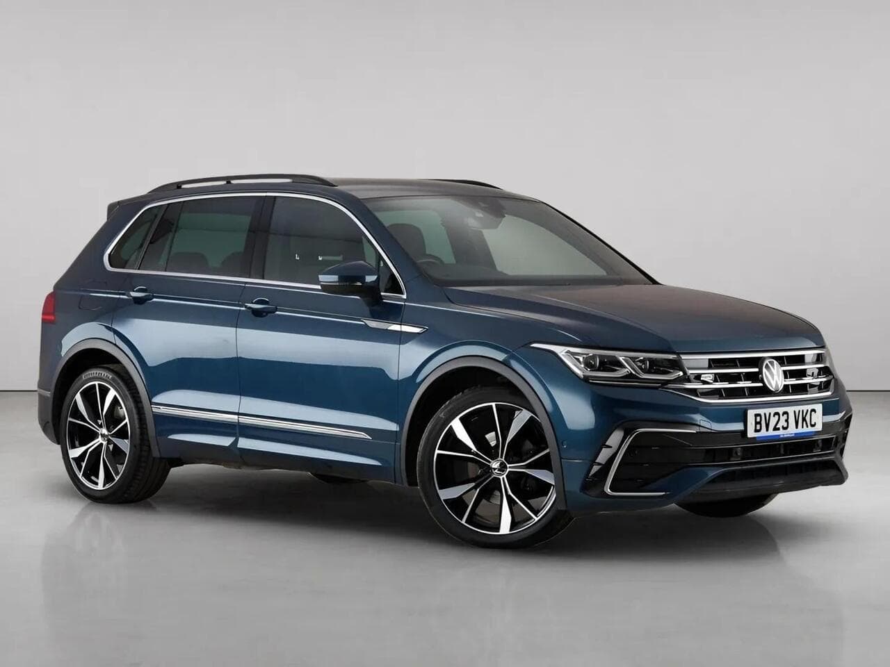 Volkswagen Tiguan - Volkswagen Tiguan 2.0 TDI R-Line DSG Euro 6 (s/s) 5dr