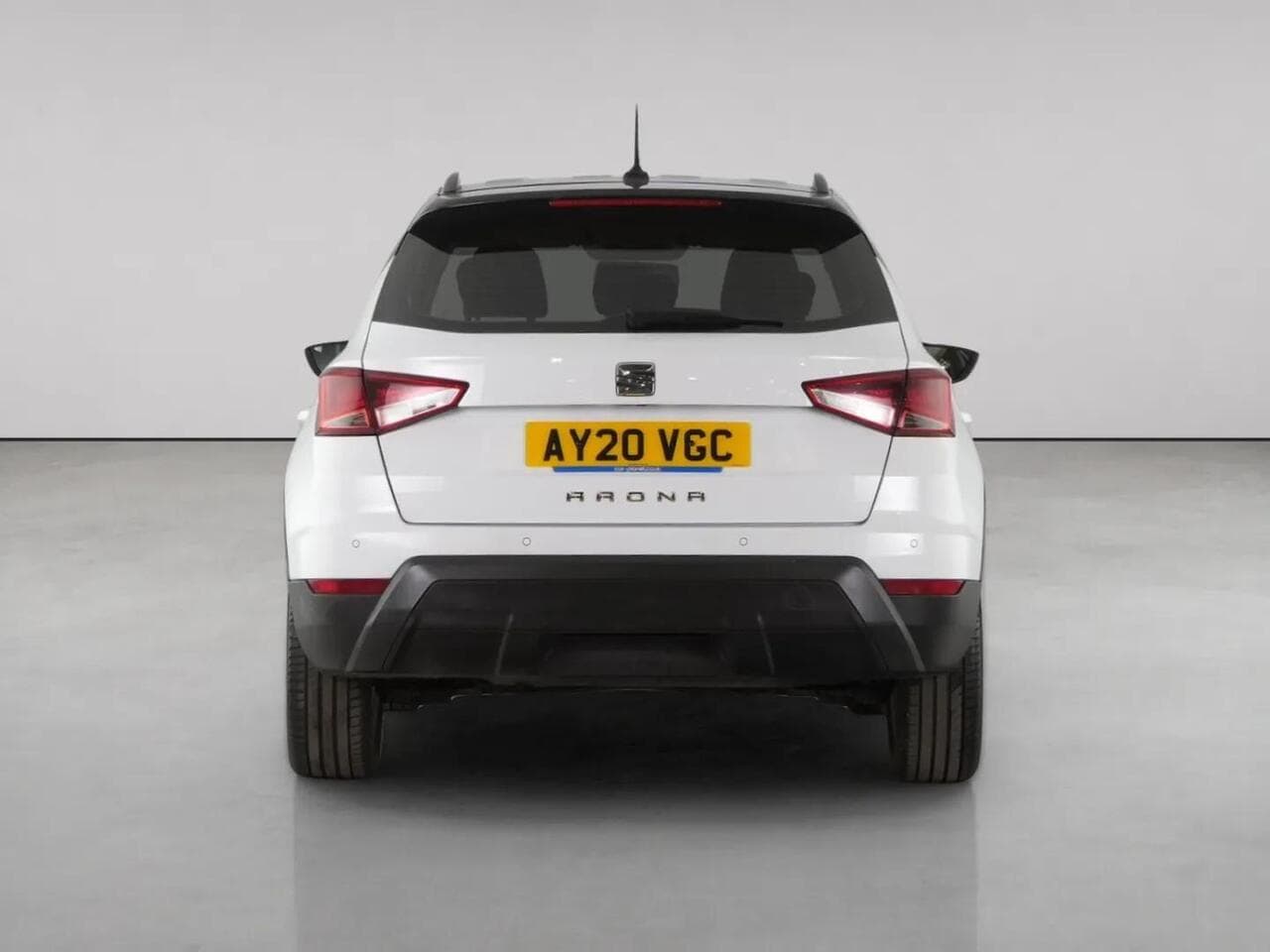 SEAT Arona thumbnail Rear