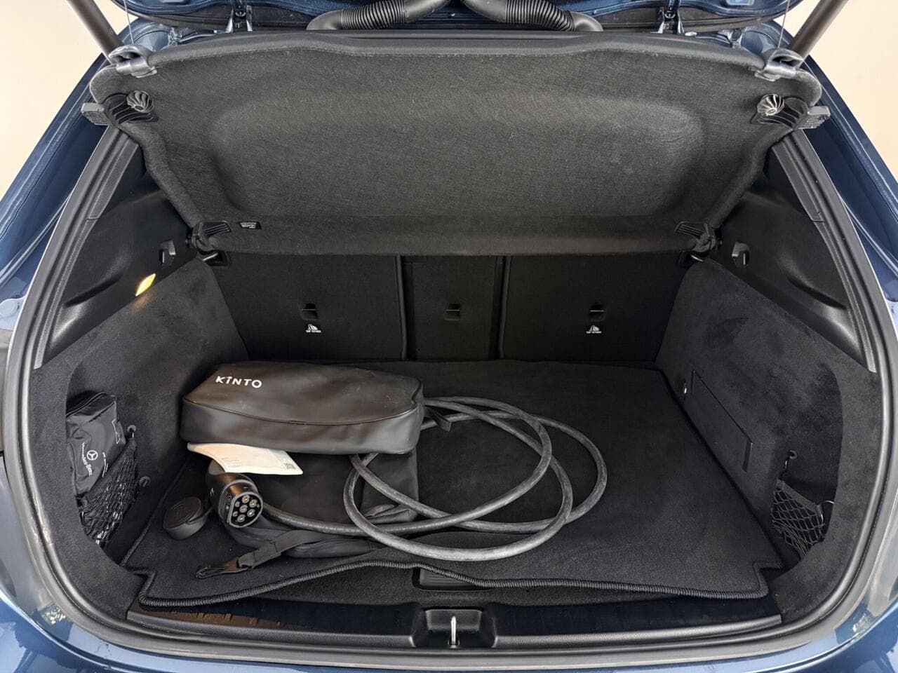 Mercedes-Benz EQA thumbnail Boot