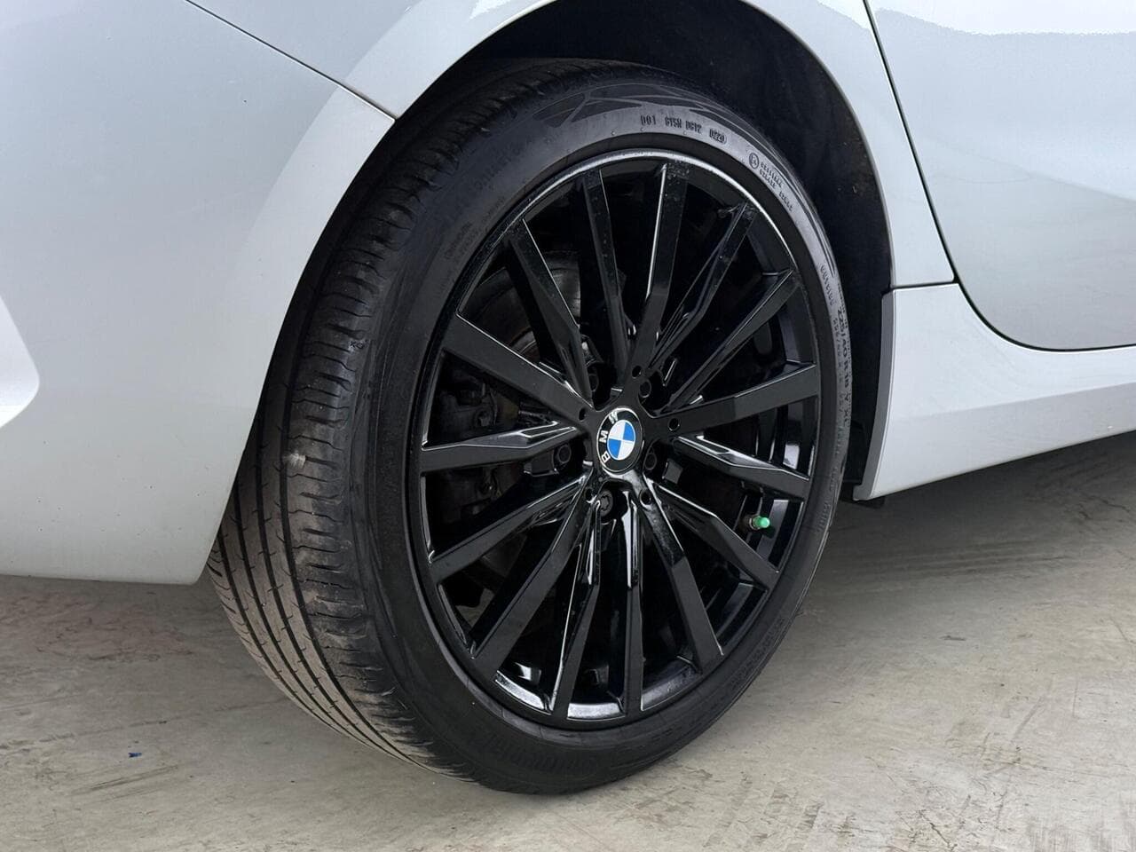 BMW 1 Series thumbnail Wheel